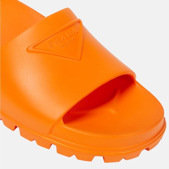 Prada Triangle Logo Slide Sandals Papaya Orange Size 42 EU / 9 US NIB - Picture 2 of 11